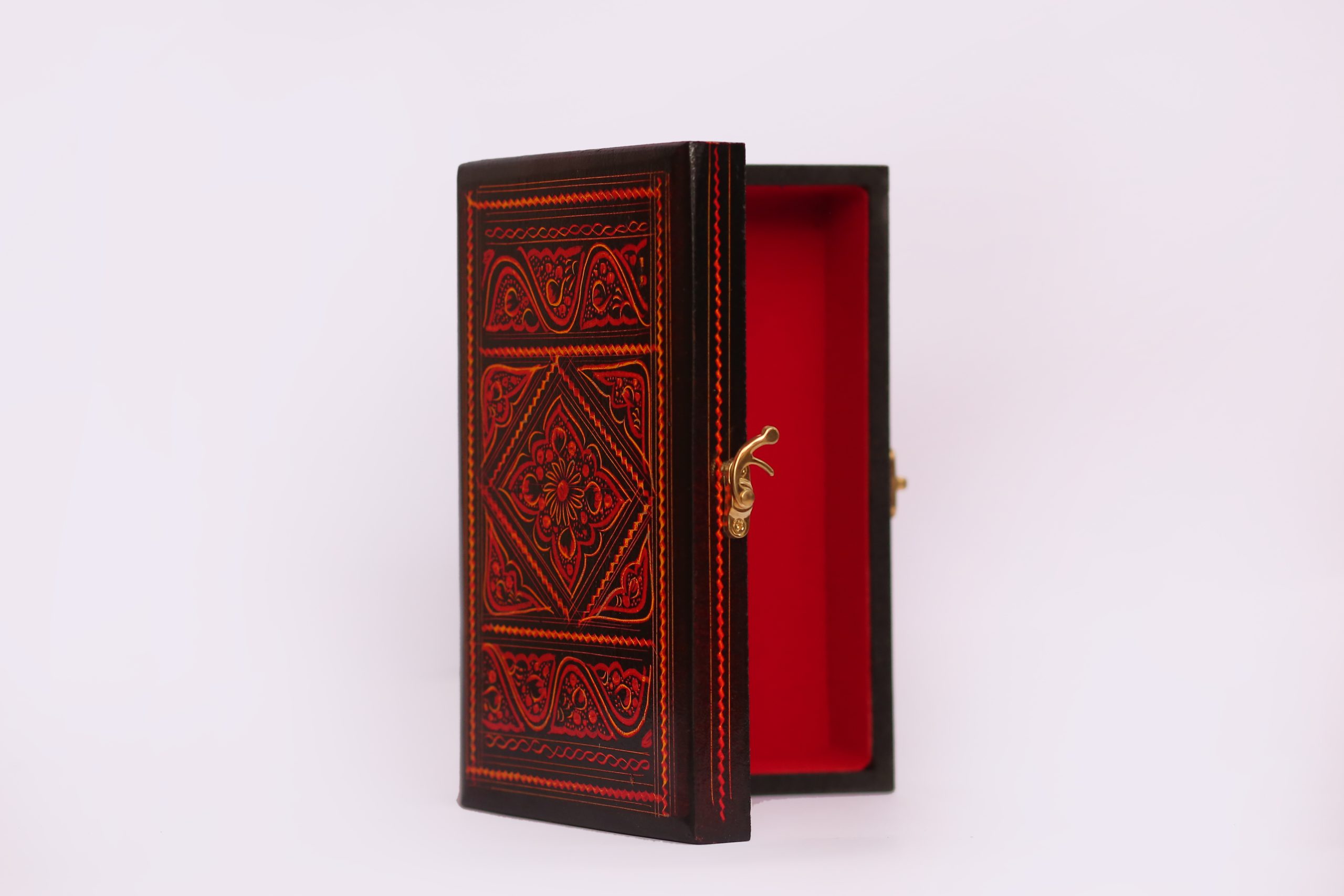 Handmade Wooden Jewellery Box | Kids’ Play Jewellery Storage | Handcrafted Calligraphy Art | Eco-Friendly Wooden Keepsake Box